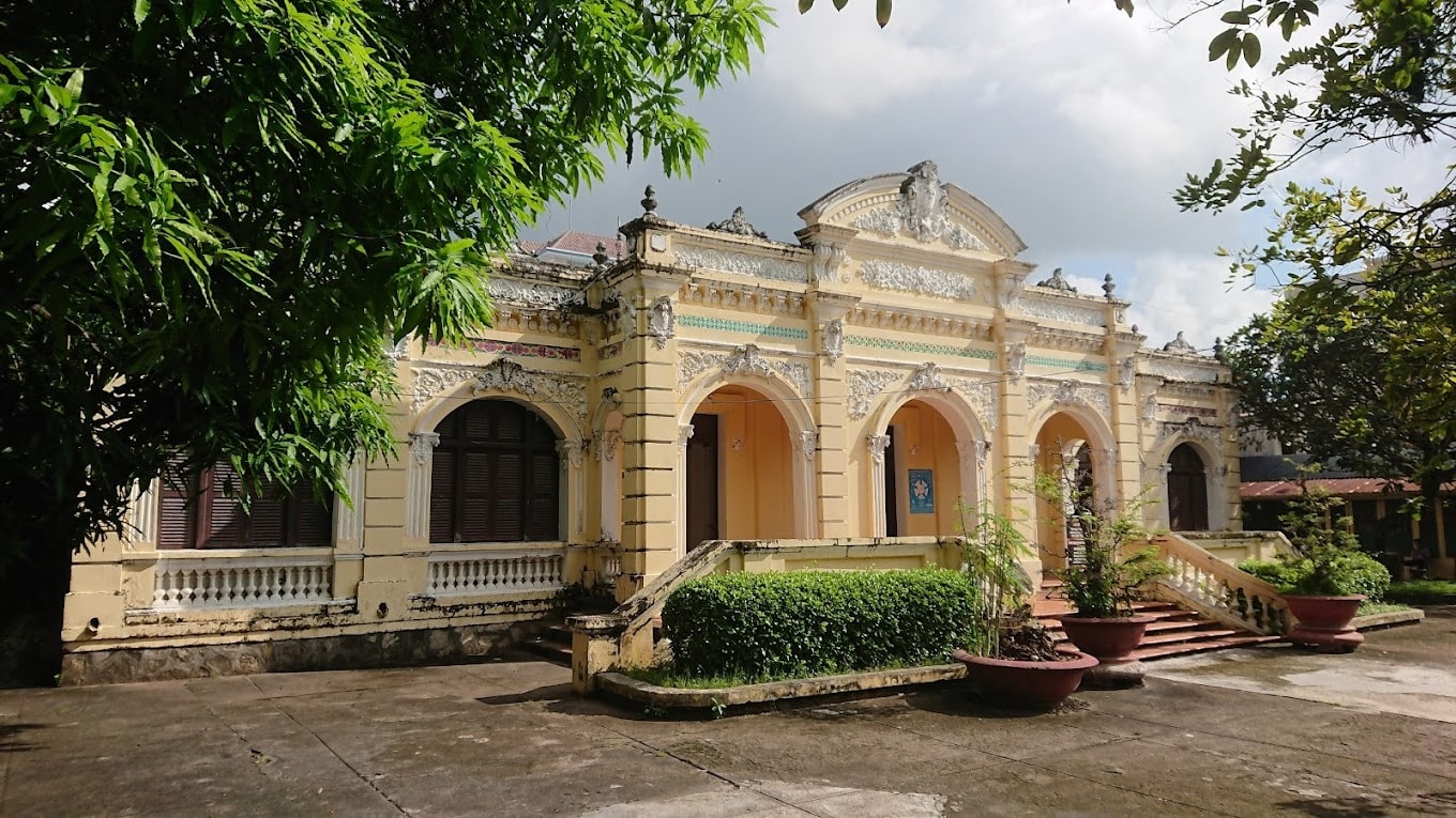 Nhà Bảo Tàng Kiên Giang