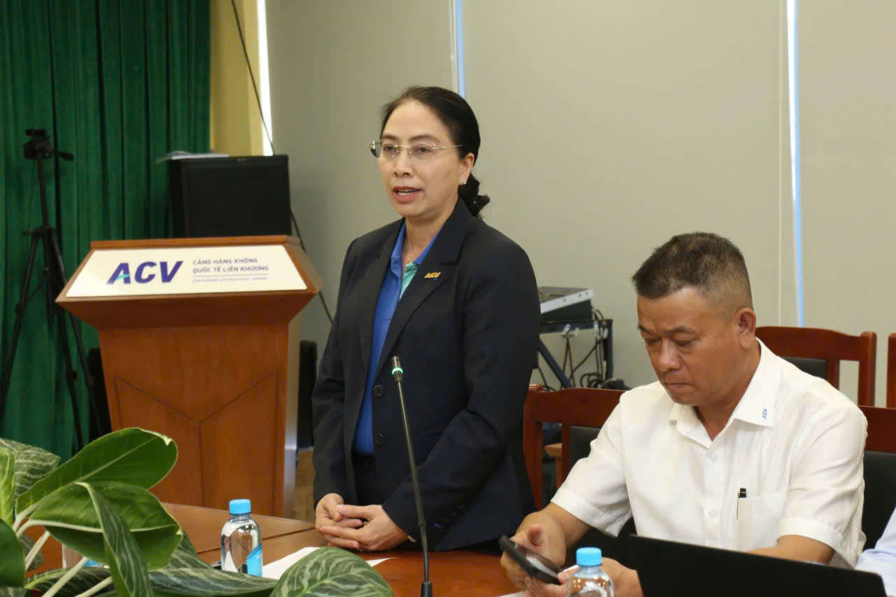 Bí thư tỉnh ủy kiểm tra tiến độ công trình (2).jpg