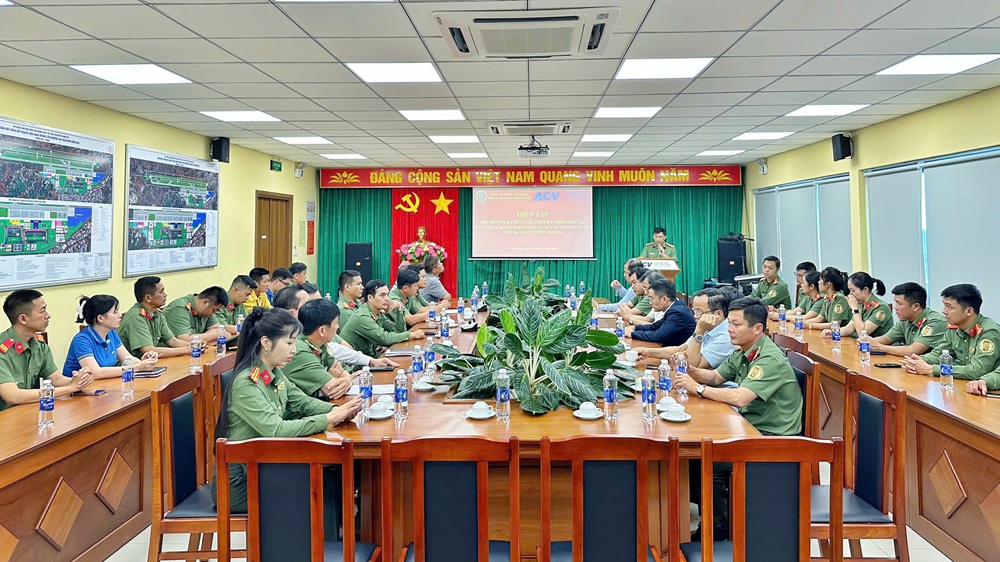 Diễn tạp PA08 2.jpg