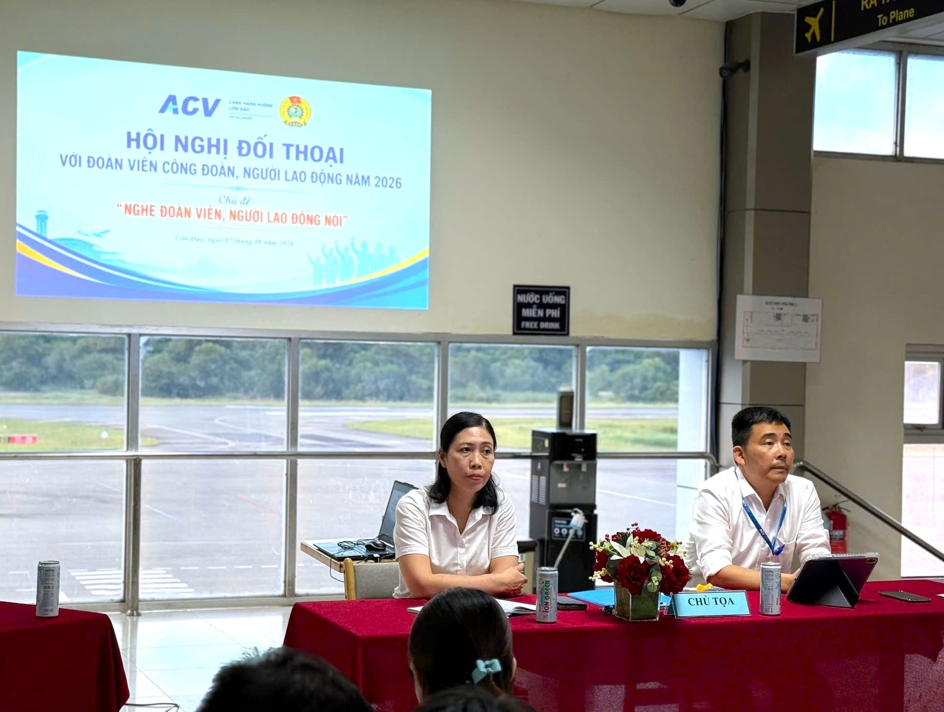 HN-NLD-Ông Lê Trung Dũng - Bà Nguyễn Bạch Ngọc.jpg