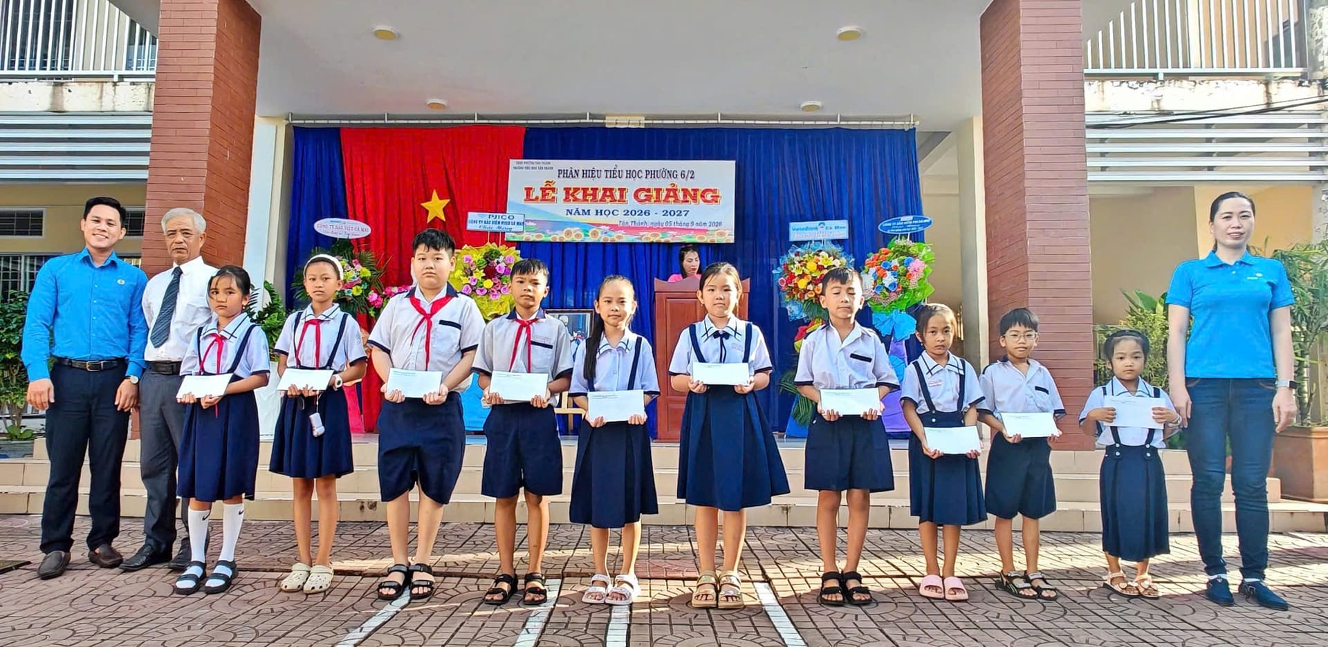 KHAI GIANG 2.jpg
