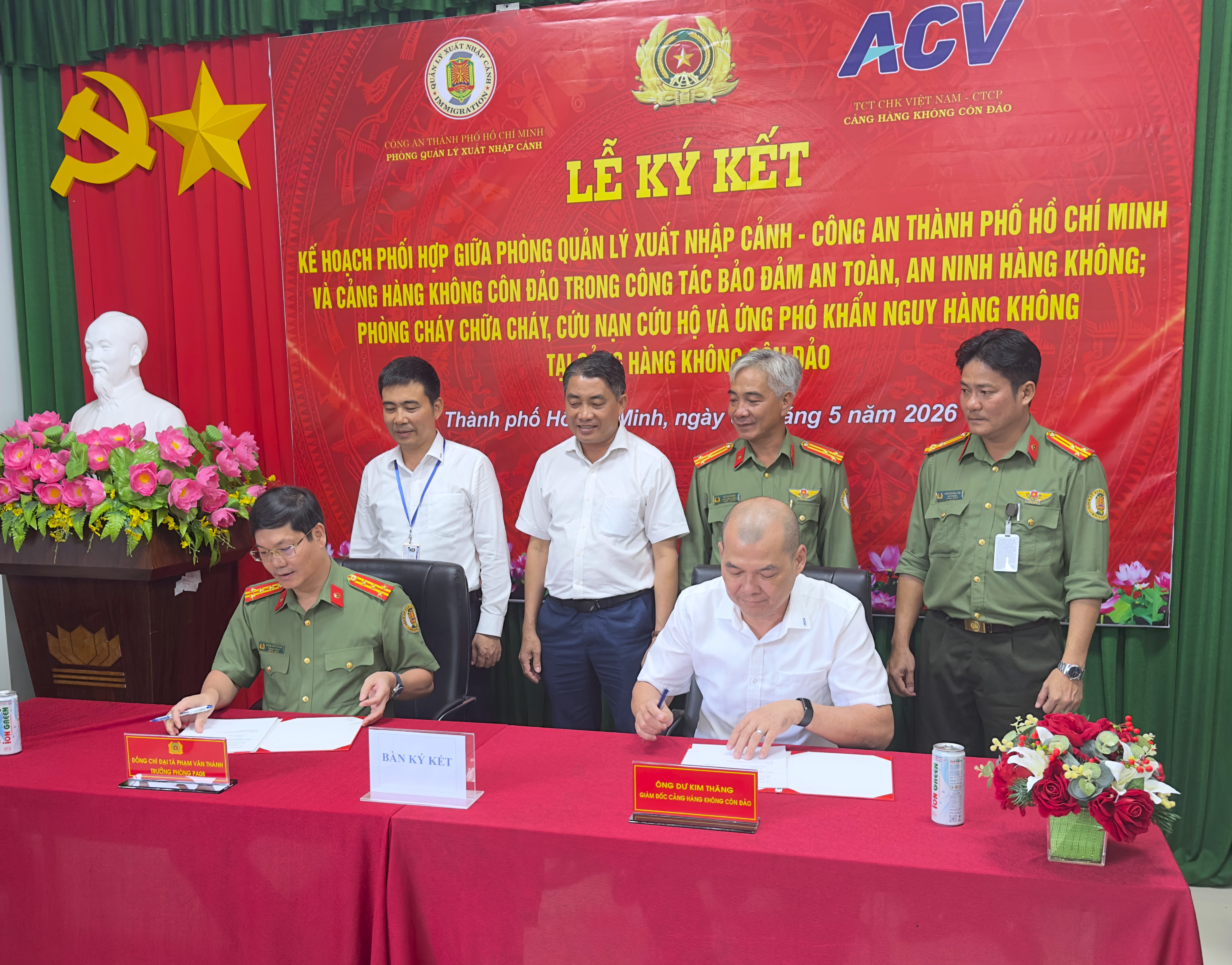 Ký kết 1.jpg