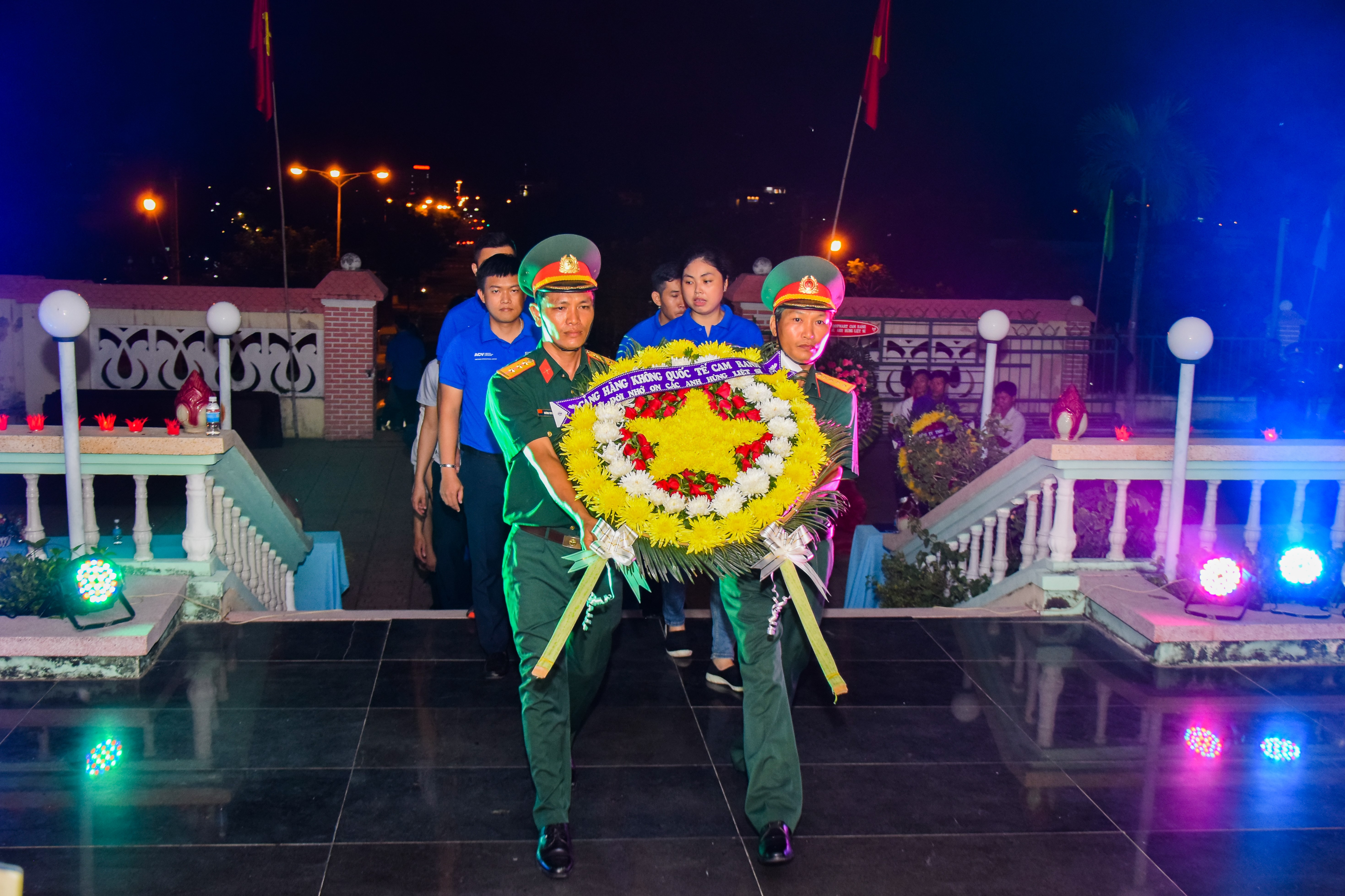 Thuongbinhlietsy2707_06.jpg