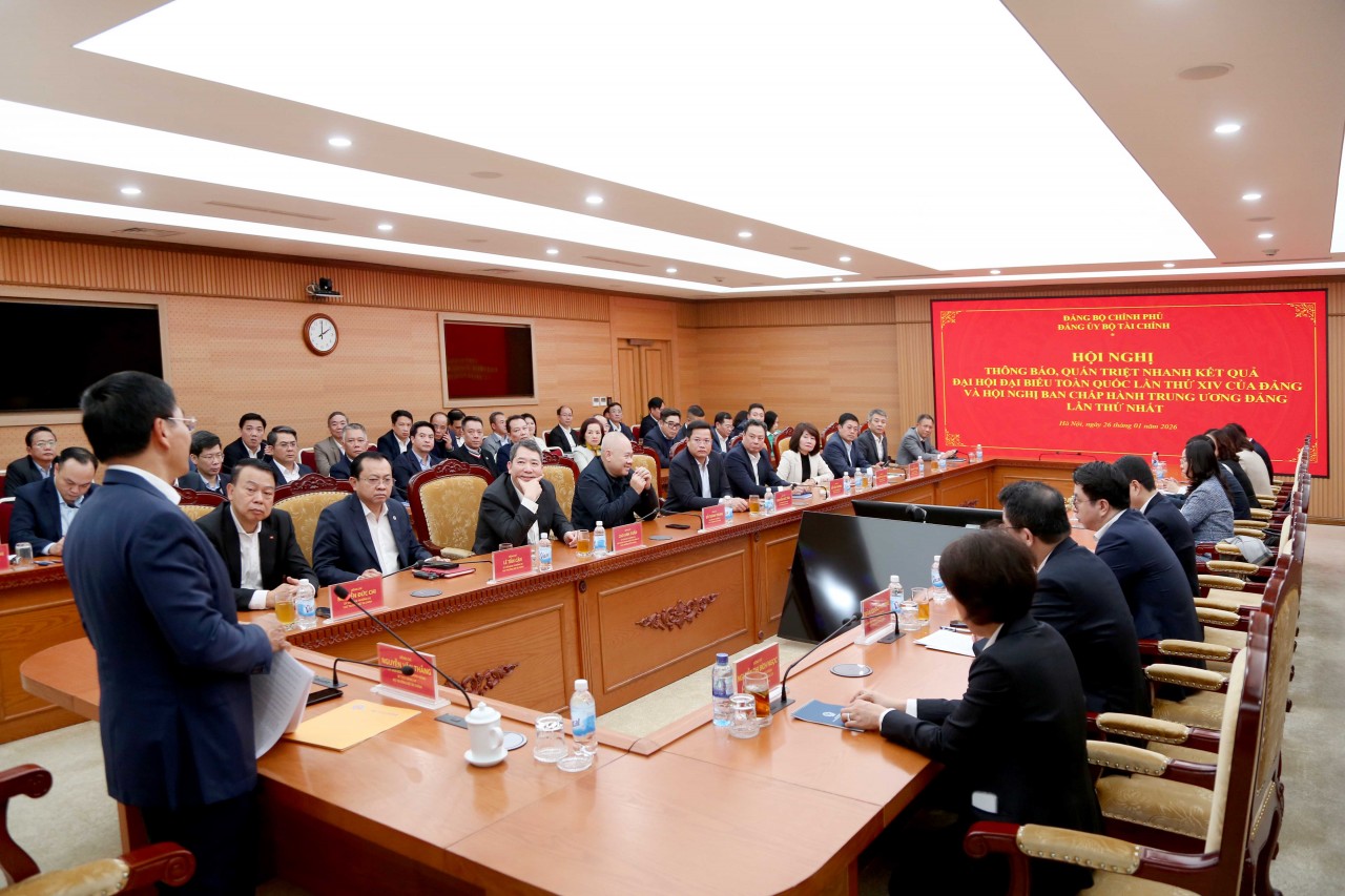 Bí Thứ Đảng ủy Bộ Tài chính Nguyễn Văn Thắng chủ trì hội nghị thông báo nhanh kết quả Đại hội XIV của Đảng