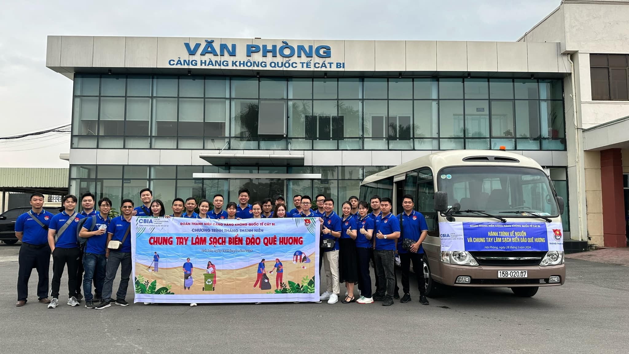 Đoàn thanh niên Cảng hàng không quốc tế Cát Bi (Ảnh: Cảng HKQT Cát Bi)