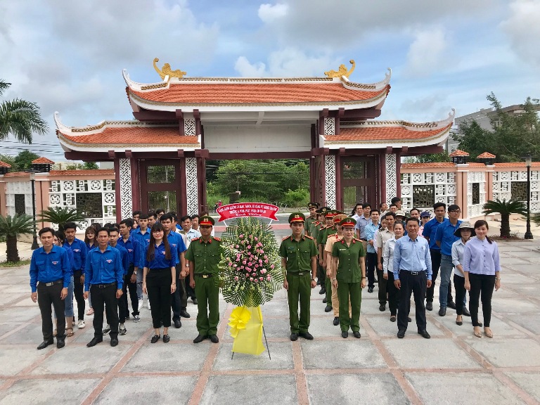 Cảng hàng không Cà Mau nhiều hoạt động nhân kỷ niệm 72 năm ngày Thương binh, liệt sỹ (27/7/1947 – 27/7/2019)|LOCAL_PATH:crawled_data/images/featured_0c4d805964d9.jpg