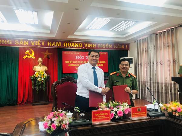 Hội nghị tổng kết và ký kết Quy chế phối hợp trong công tác bảo đảm an ninh, an toàn hàng không và trật tự an toàn xã hội tại Cảng hàng không Tuy Hòa|LOCAL_PATH:crawled_data/images/featured_0e3805bb6f3d.jpg