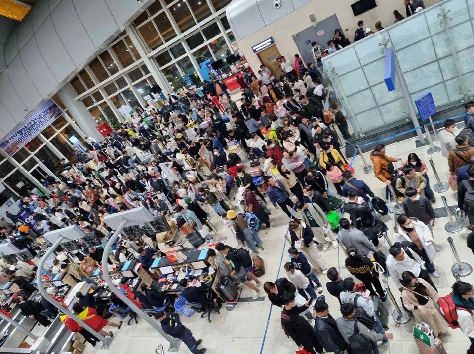 Cảng HK Thọ Xuân: Đáp ứng, phục vụ tốt các chuyến bay giai đoạn cao điểm Tết Nguyên đán Giáp Thìn 2024|LOCAL_PATH:crawled_data/images/featured_10c312eb98ab.jpg