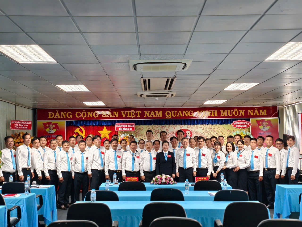 CẢNG HÀNG KHÔNG QUỐC TẾ CẦN THƠ  TỔ CHỨC THÀNH CÔNG ĐẠI HỘI ĐẢNG BỘ LẦN THỨ I, NHIỆM KỲ 2025-2030|LOCAL_PATH:crawled_data/images/featured_131dc7ddc8e5.jpg