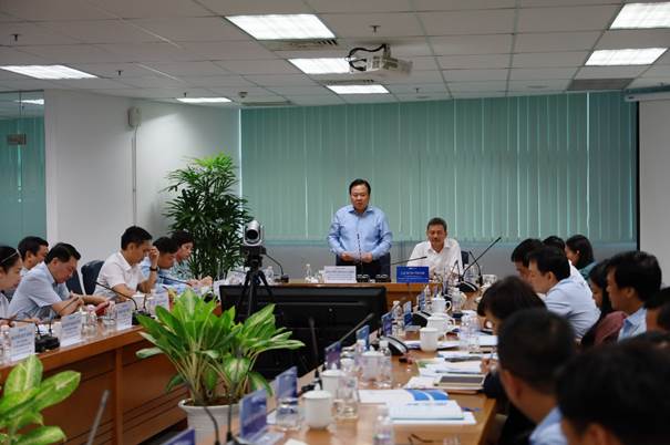Chủ tịch Ủy ban Quản lý vốn nhà nước tại doanh nghiệp Nguyễn Hoàng Anh thăm và làm việc tại Tổng công ty Cảng hàng không Việt Nam|LOCAL_PATH:crawled_data/images/featured_138c57e62616.jpg