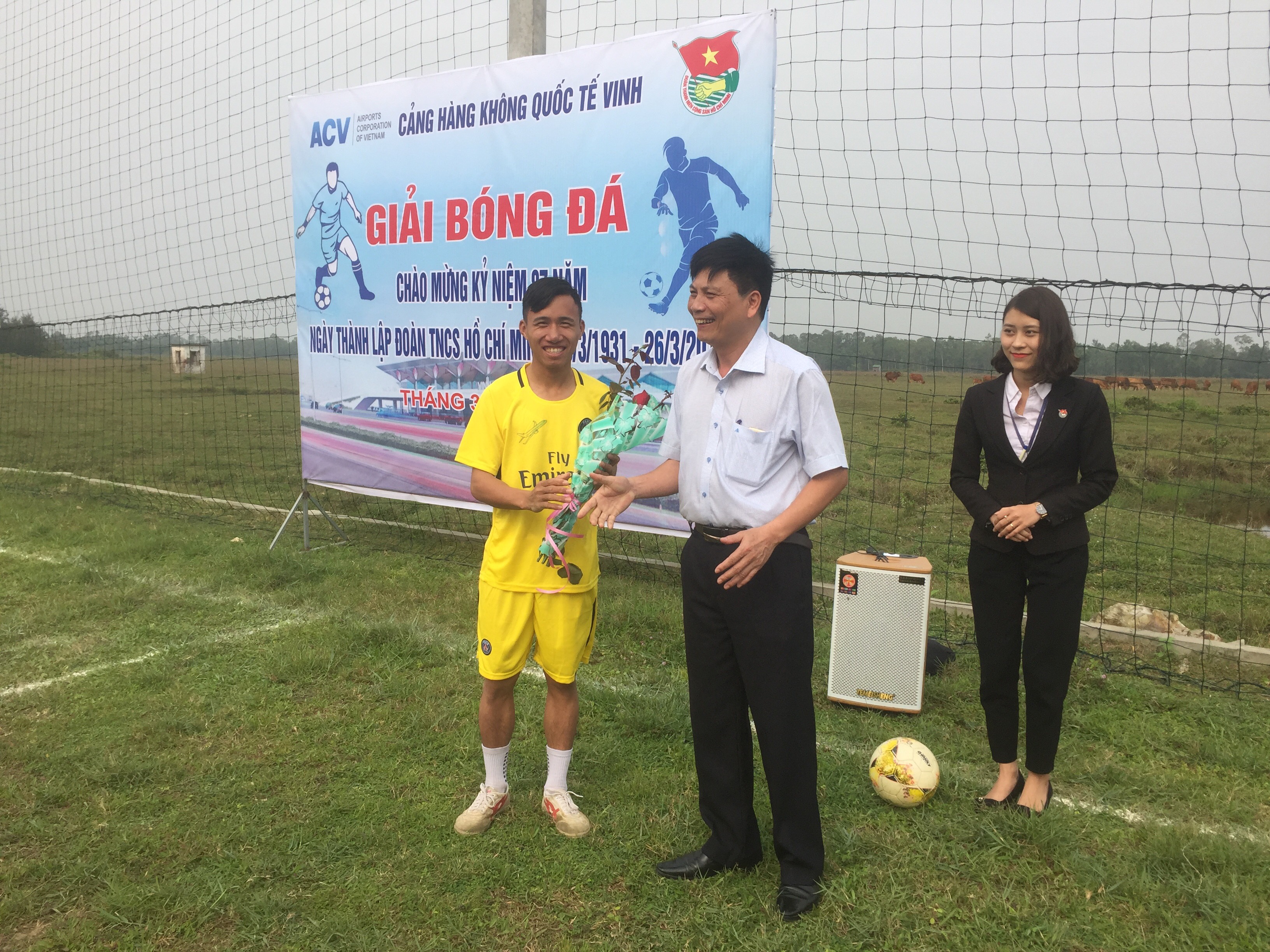 GIẢI BÓNG ĐÁ CHÀO MỪNG NGÀY THÀNH LẬP ĐOÀN THANH NIÊN 26/3|LOCAL_PATH:crawled_data/images/featured_19d3a9d3c477.jpg