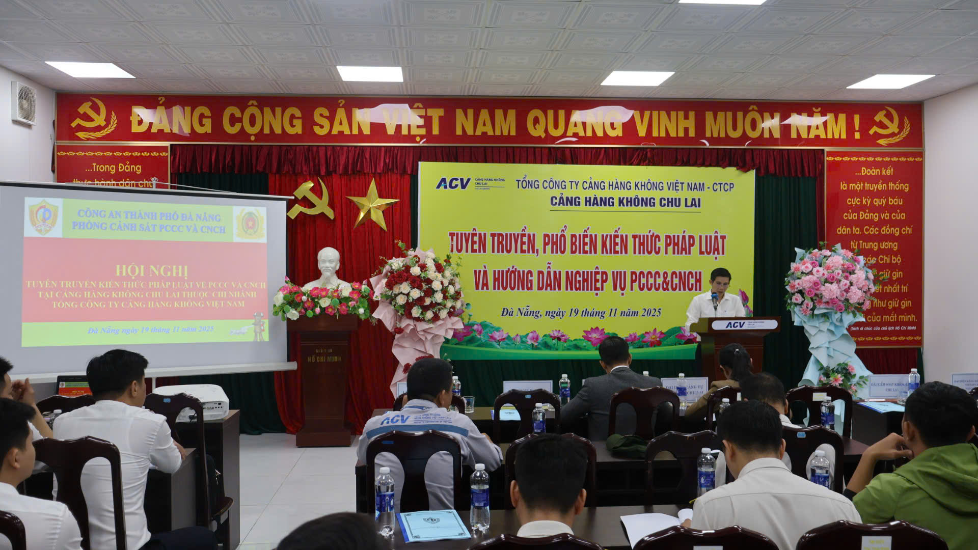 Cảng hàng không Chu Lai nâng cao năng lực PCCC&CNCH và lan tỏa văn hóa an toàn hàng không|LOCAL_PATH:crawled_data/images/featured_1a4598d1421f.jpg