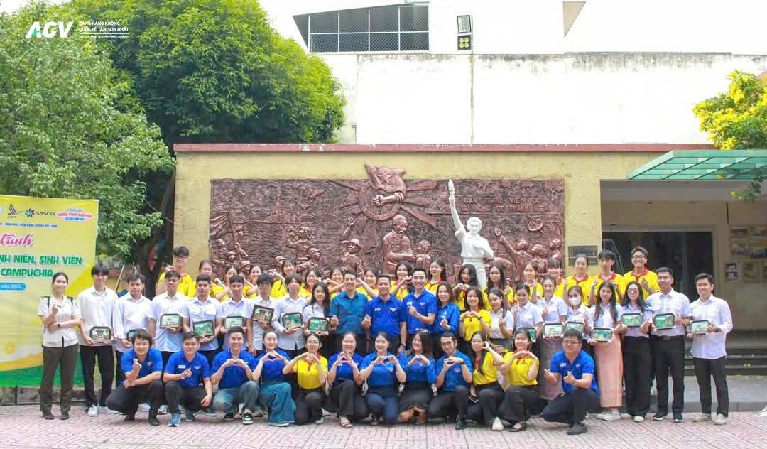 Hành trình giao lưu văn hóa thanh niên, sinh viên Việt Nam – Lào –  Campuchia của tuổi trẻ Cảng HKQT Tân Sơn Nhất|LOCAL_PATH:crawled_data/images/featured_1f310ae7ac31.jpg