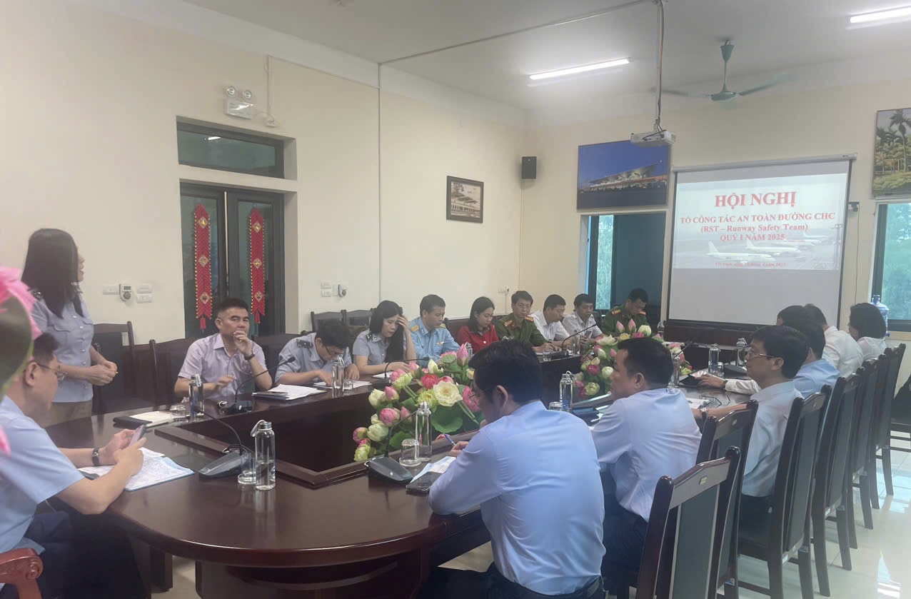 Cảng HKQT Vinh tổ chức tổng kết hoạt động của Tổ công tác an toàn đường Cất hạ cánh Quý I năm 2025|LOCAL_PATH:crawled_data/images/featured_2017c1bb0c57.jpg
