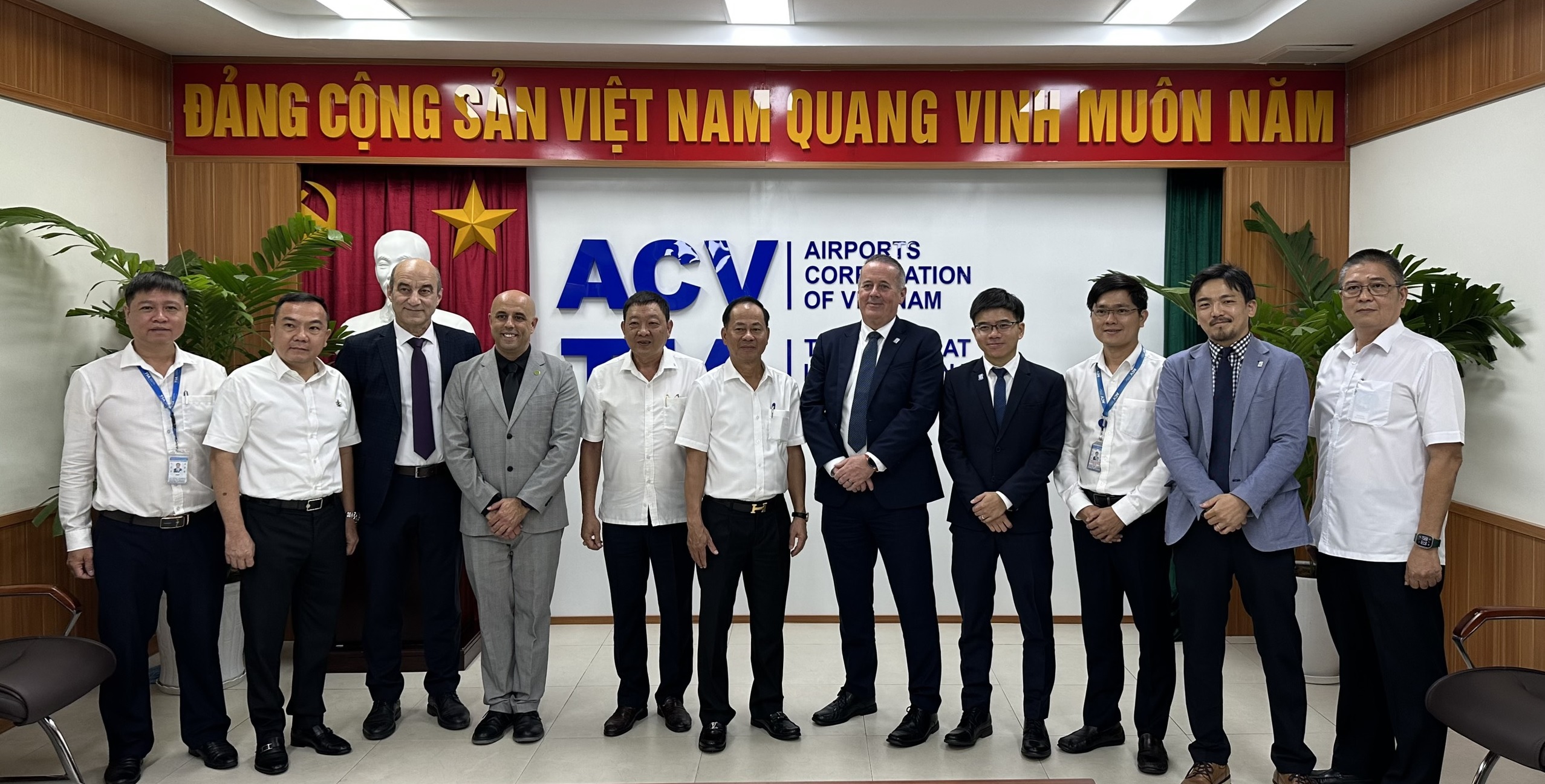 ĐOÀN ĐÁNH GIÁ ACI – APEX LÀM VIỆC VỚI CẢNG HKQT TÂN SƠN NHẤT|LOCAL_PATH:crawled_data/images/featured_209b16be01b4.jpg