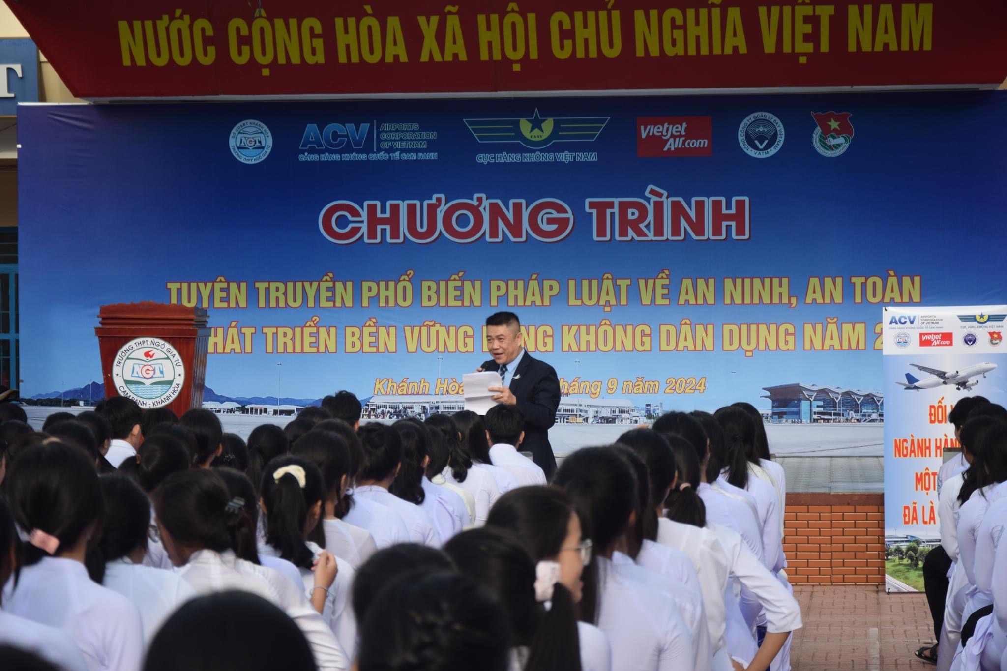 Cảng HKQT Cam Ranh phối hợp tổ chức tuyên truyền văn hóa An ninh – An toàn hàng không 2024|LOCAL_PATH:crawled_data/images/featured_20a6888a4361.jpg
