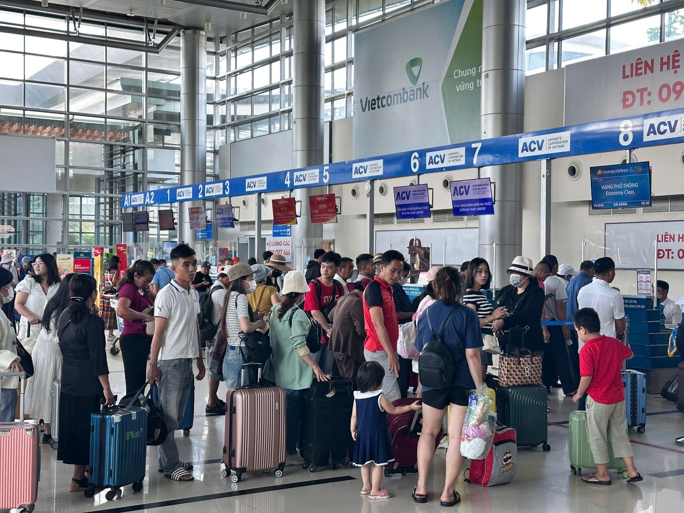 Cảng hàng không Buôn Ma Thuột khởi động ấn tượng mùa cao điểm hè 2025|LOCAL_PATH:crawled_data/images/featured_25db0a35723e.jpg