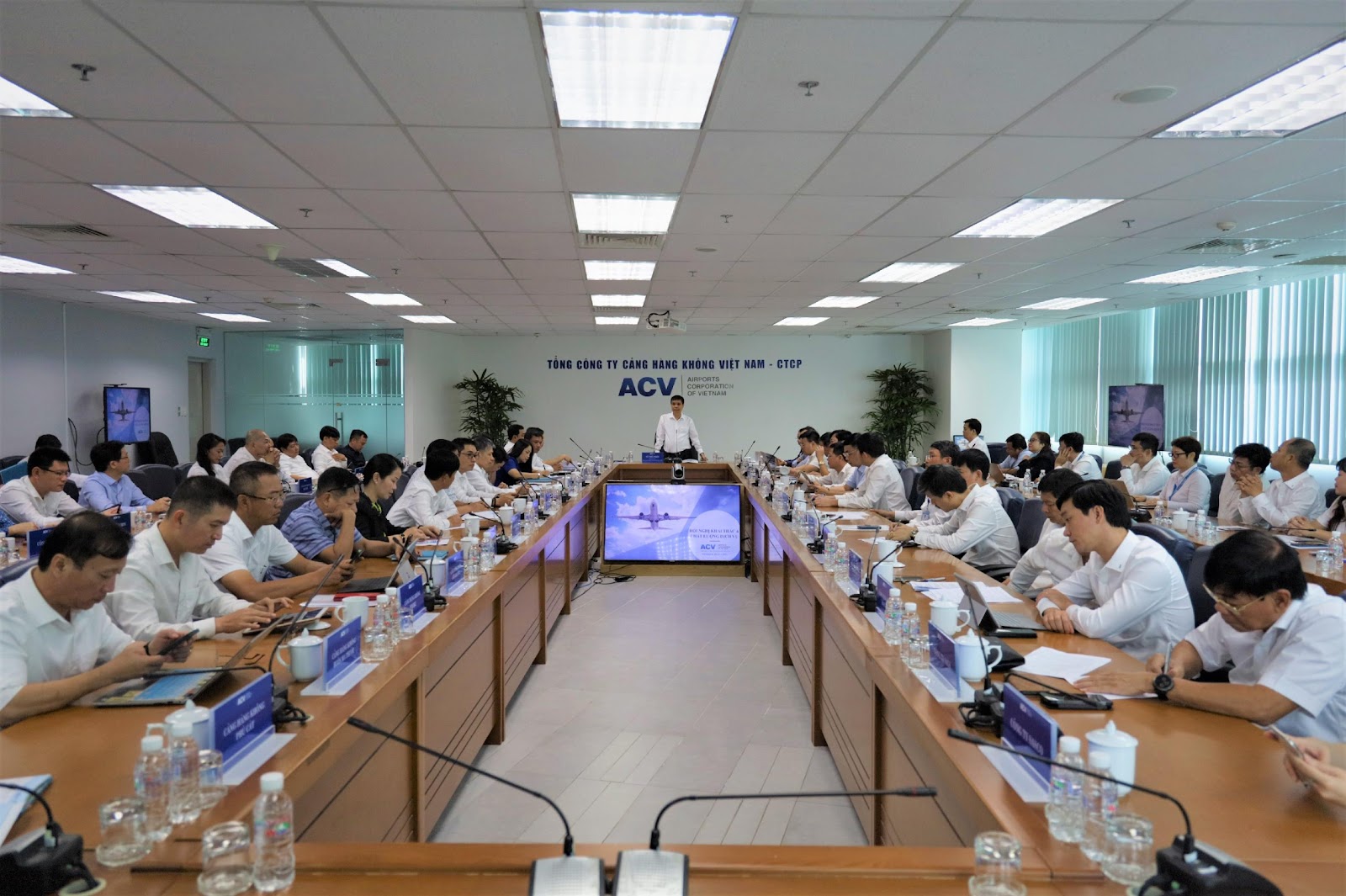Hơn 66 triệu hành khách qua các cảng hàng không của ACV trong 8 tháng đầu năm 2022|LOCAL_PATH:crawled_data/images/featured_289421dec0f1.jpg