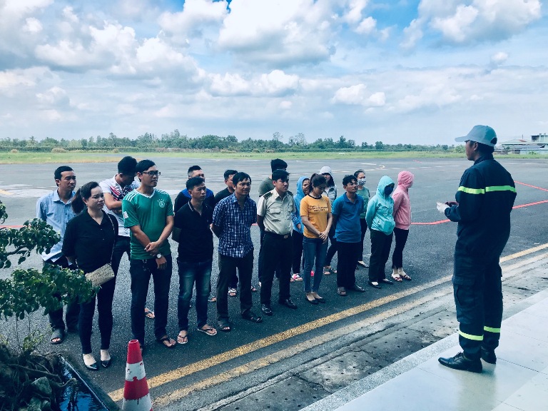 Cảng hàng không Cà Mau tổ chức Khoá huấn luyện nghiệp vụ PCCC và CNCH năm 2019|LOCAL_PATH:crawled_data/images/featured_2b1853170236.jpg