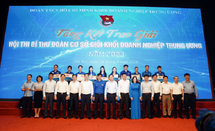 Đại diện Đoàn thanh niên ACV tham dự Chung kết Hội thi Bí thư Đoàn cơ sở giỏi Khối Doanh nghiệp Trung ương năm 2023|LOCAL_PATH:crawled_data/images/featured_2c933bb13b1a.png
