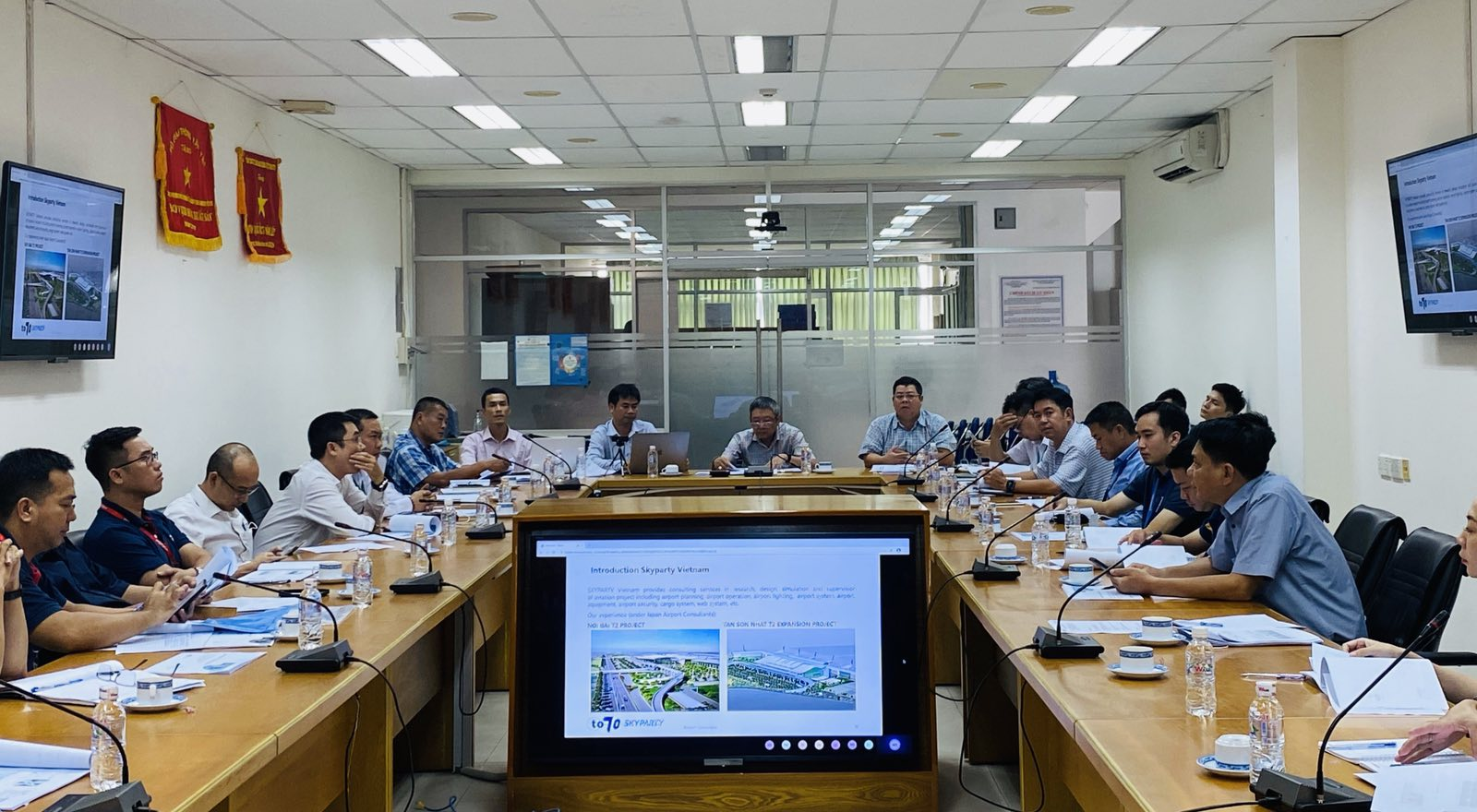 Cảng HKQT Tân Sơn Nhất chủ trì cuộc họp Khởi động Đề án Phối hợp ra quyết định tại Cảng hàng không, Sân bay (A-CDM)|LOCAL_PATH:crawled_data/images/featured_2e84f83724dc.png