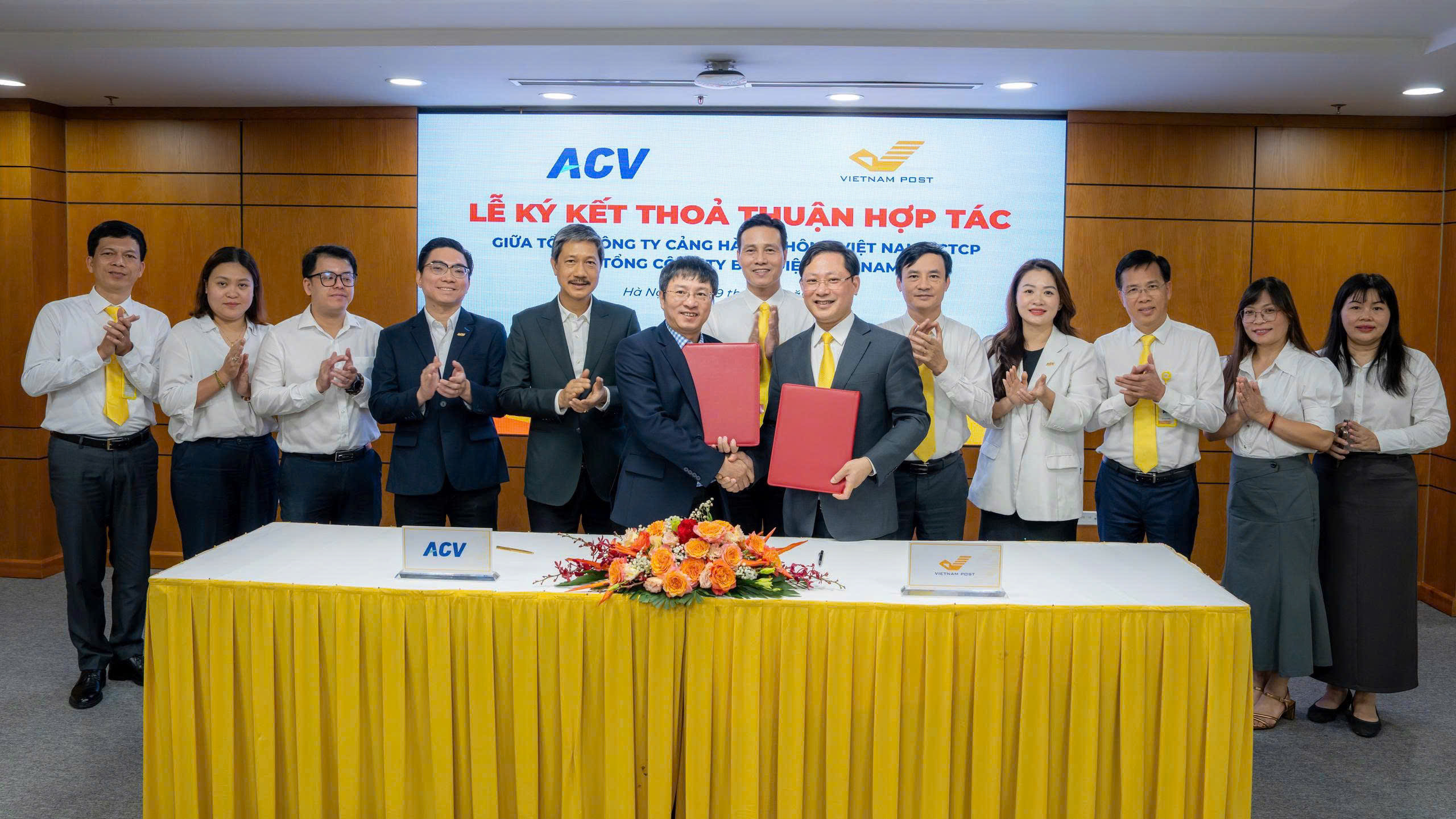 ACV và Vietnam Post ký thỏa thuận hợp tác chiến lược|LOCAL_PATH:crawled_data/images/featured_3034be512260.jpg