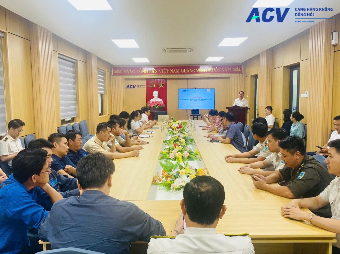Cảng hàng không Đồng Hới tổ chức tập huấn về công tác bảo vệ bí mật Nhà nước.|LOCAL_PATH:crawled_data/images/featured_31fb8b666ada.jpg