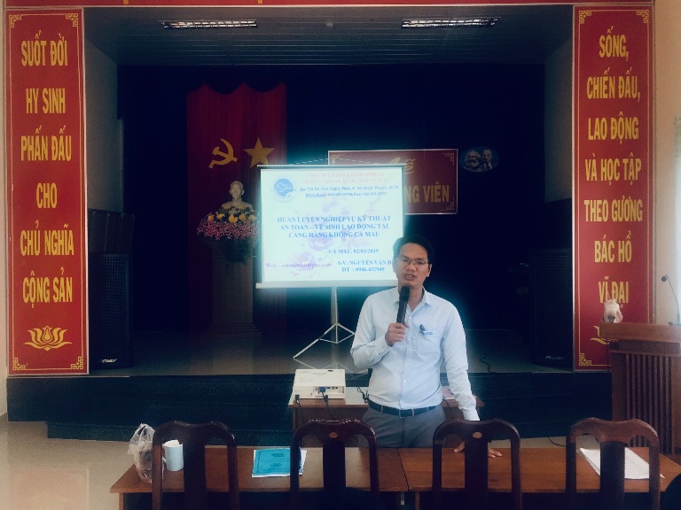 Cảng hàng không Cà Mau tổ chức khoá học “Nghiệp vụ An toàn – Vệ sinh lao động” năm 2019|LOCAL_PATH:crawled_data/images/featured_3b8fcbd69ccf.jpg