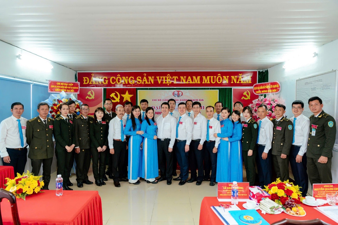 ĐẠI HỘI CHI BỘ CẢNG HÀNG KHÔNG RẠCH GIÁ NHIỆM KỲ 2025–2030|LOCAL_PATH:crawled_data/images/featured_3fa63db5c408.jpg