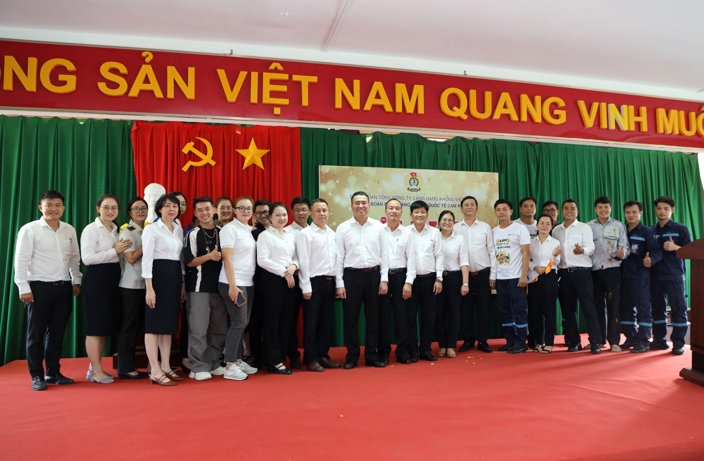 Cảng HKQT Cam Ranh với nhiều hoạt động kỷ niệm 95 năm Ngày thành lập Công đoàn Việt Nam (28/7/1929 – 28/7/2024)|LOCAL_PATH:crawled_data/images/featured_40c07a1baf18.jpg
