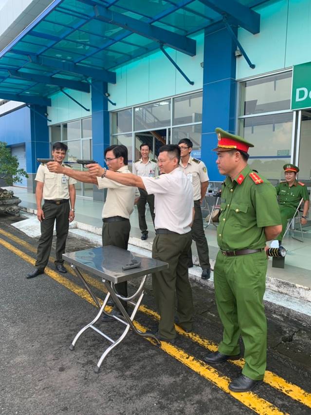 Cảng hàng không Cà Mau tập huấn quản lý, sử dụng công cụ hỗ trợ và nhận biết thuốc nổ, phụ kiện nổ cho lực lượng an ninh hàng không|LOCAL_PATH:crawled_data/images/featured_4299b27fcb42.jpg