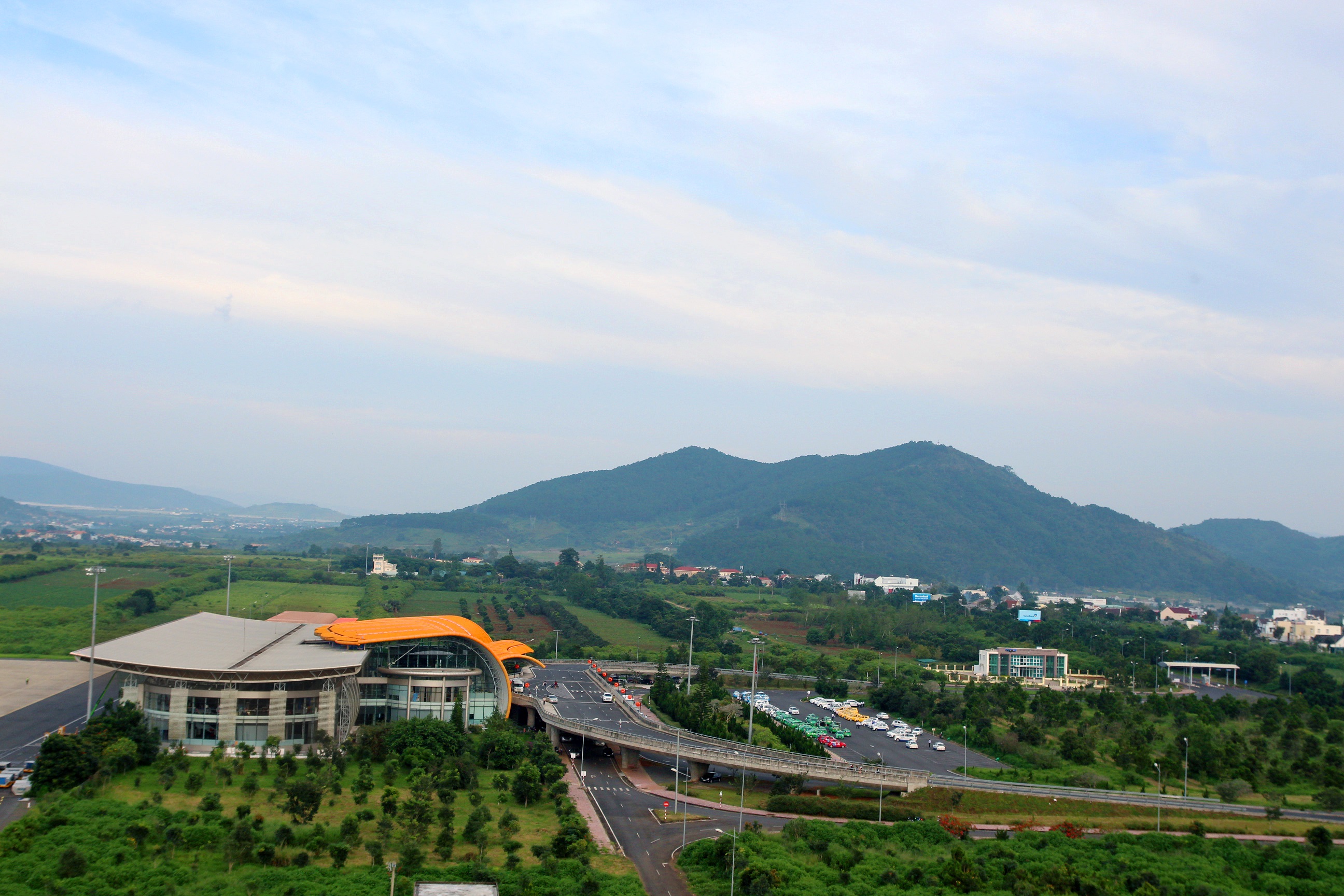 Thông báo mời thầu cung cấp dịch vụ vệ sinh nhà ga|LOCAL_PATH:crawled_data/images/featured_436022a895ff.jpg