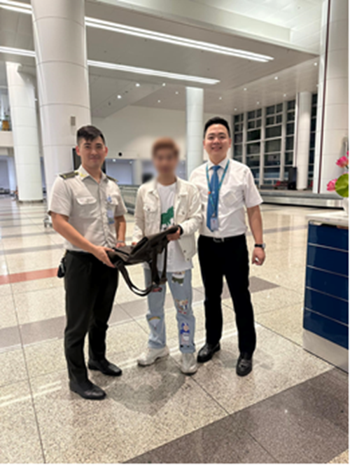 Phát hiện số tiền “khủng” cùng nhiều trang sức bên trong chiếc balo bỏ quên ở Cảng HKQT Nội Bài|LOCAL_PATH:crawled_data/images/featured_4688489d198e.png