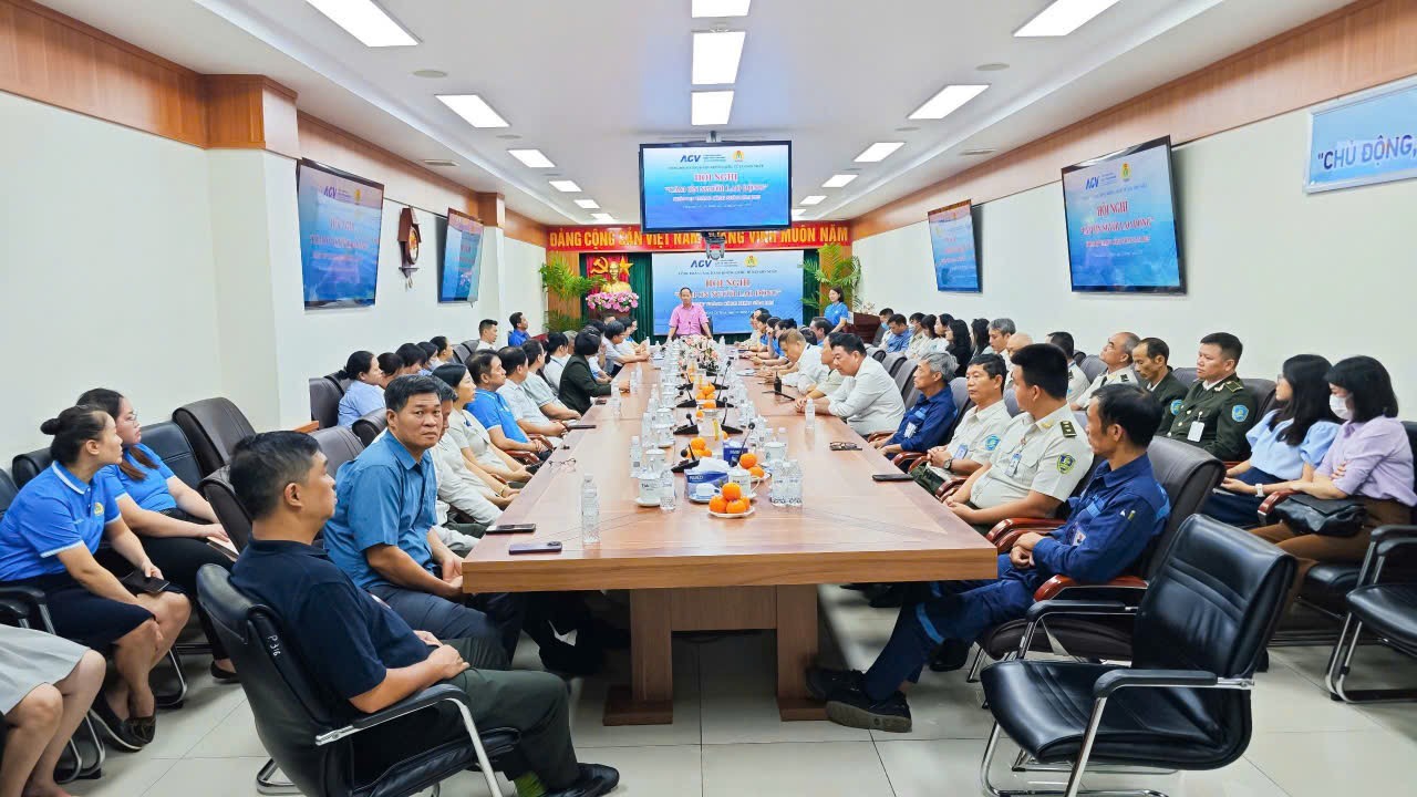 CẢNG HÀNG KHÔNG QUỐC TẾ TÂN SƠN NHẤT TỔ CHỨC  HỘI NGHỊ “CÁM ƠN NGƯỜI LAO ĐỘNG” NĂM 2025|LOCAL_PATH:crawled_data/images/featured_47658271b599.jpg