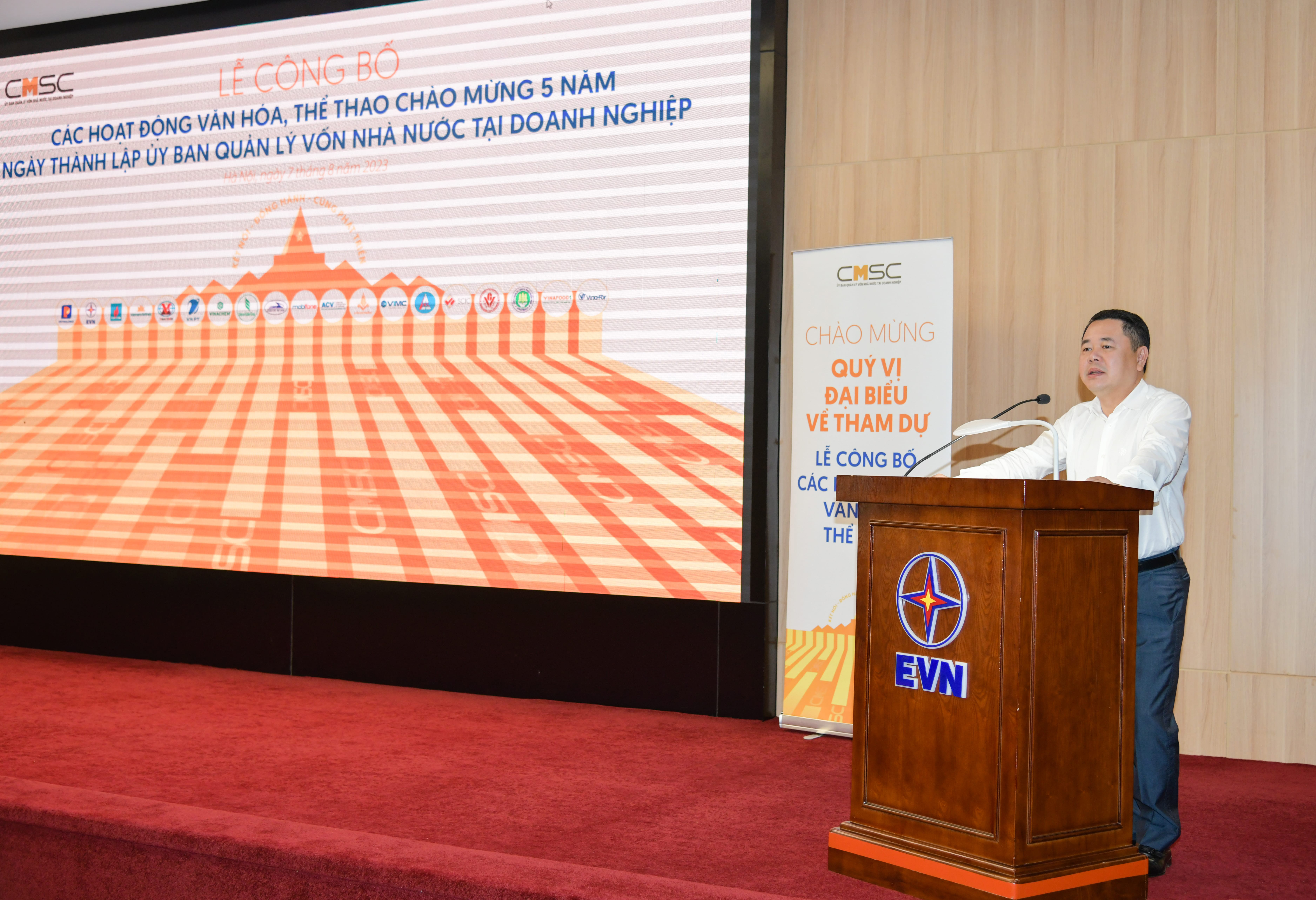Công bố các hoạt động văn hóa, thể thao chào mừng 5 năm ngày thành lập Ủy ban|LOCAL_PATH:crawled_data/images/featured_519c97a4a1d4.jpg
