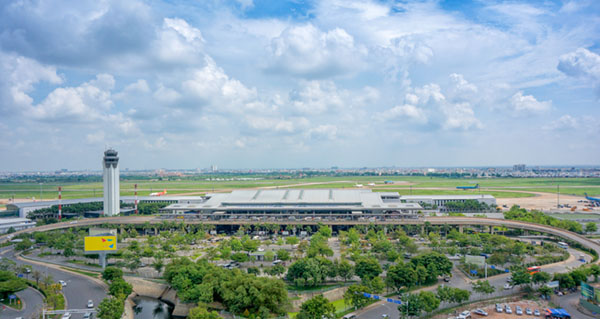 TCBC - Cảng HKQT Tân Sơn Nhất được vinh danh Top 10 sân bay tốt nhất thế giới trong nhóm các sân bay có năng lực phục vụ 20-25 triệu khách/năm|LOCAL_PATH:crawled_data/images/featured_537cd2e18068.jpg