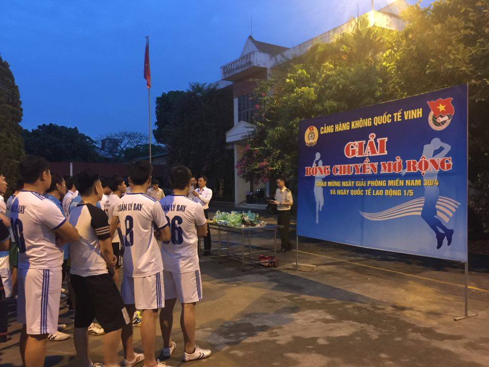 CẢNG HÀNG KHÔNG QUỐC TẾ VINH TỔ CHỨC GIẢI BÓNG CHUYỀN MỞ RỘNG CHÀO MỪNG KỶ NIỆM 42 NĂM NGÀY GIẢI PHÓNG MIỀN NAM VÀ NGÀY QUỐC TẾ LAO ĐỘNG 1/5|LOCAL_PATH:crawled_data/images/featured_54de0789f763.jpg