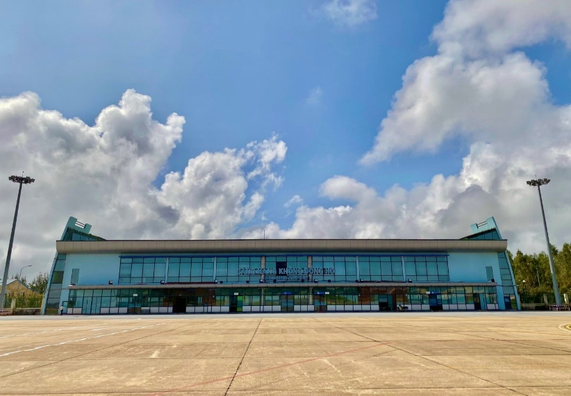 Cảng hàng không Đồng Hới 15 năm thành lập và phát triển|LOCAL_PATH:crawled_data/images/featured_56d8f9f4eb65.jpg