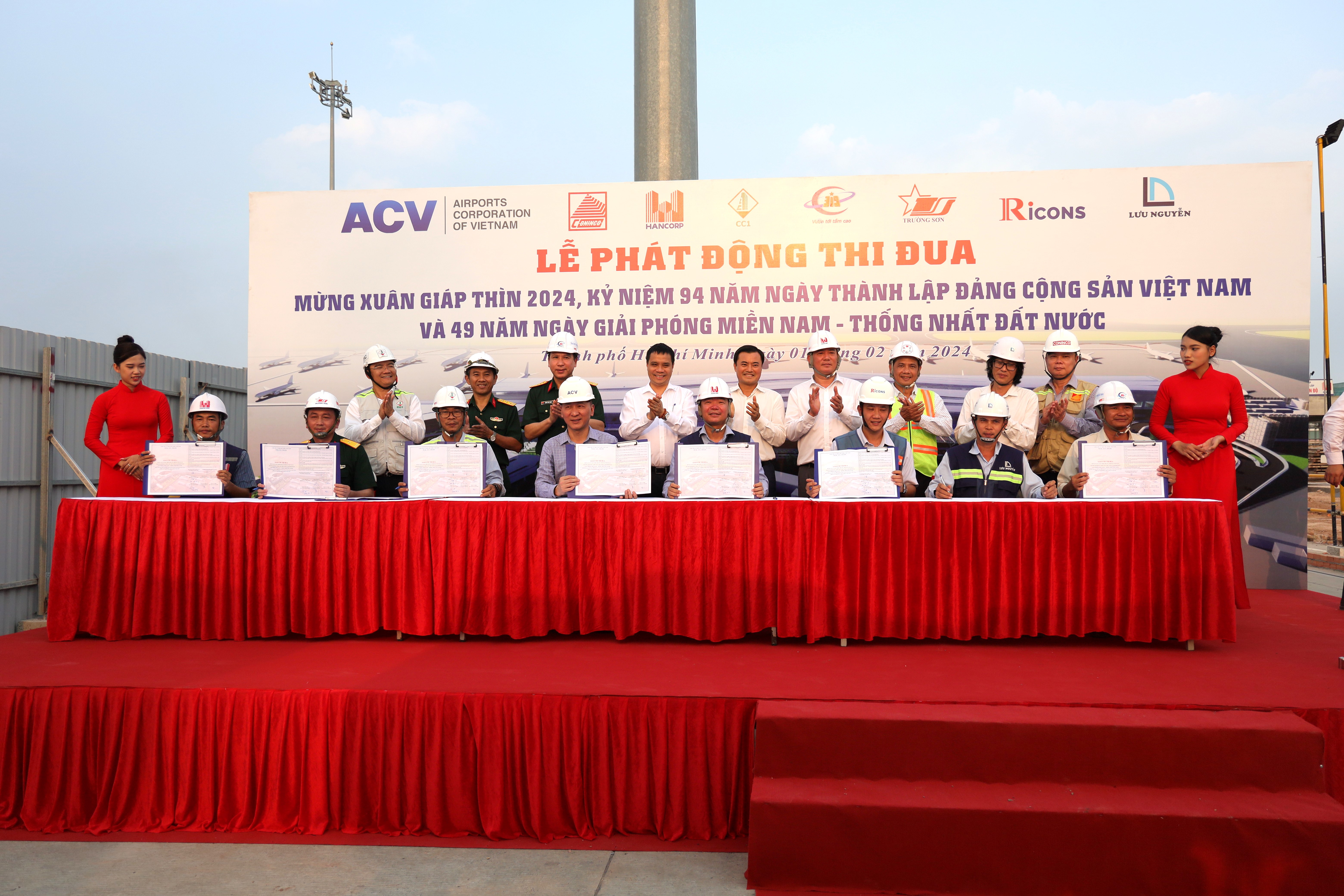 Ban điều hành Dự án nhà ga hành khách T3 Tân Sơn Nhất phát động thi đua mừng Xuân Giáp Thìn và kỷ niệm 94 năm thành lập Đảng cộng sản Việt Nam|LOCAL_PATH:crawled_data/images/featured_575be19452de.JPG
