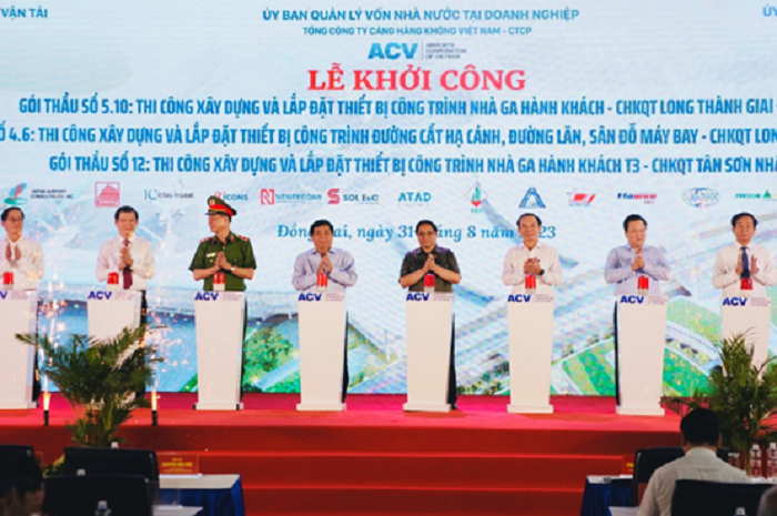 The groundbreaking ceremony of three bidding packages under the construction projects of Long Thanh International Airport Phase 1 and Passenger Terminal T3 - Tan Son Nhat International Airport|LOCAL_PATH:crawled_data/images/featured_5d0ba9a63be8.png