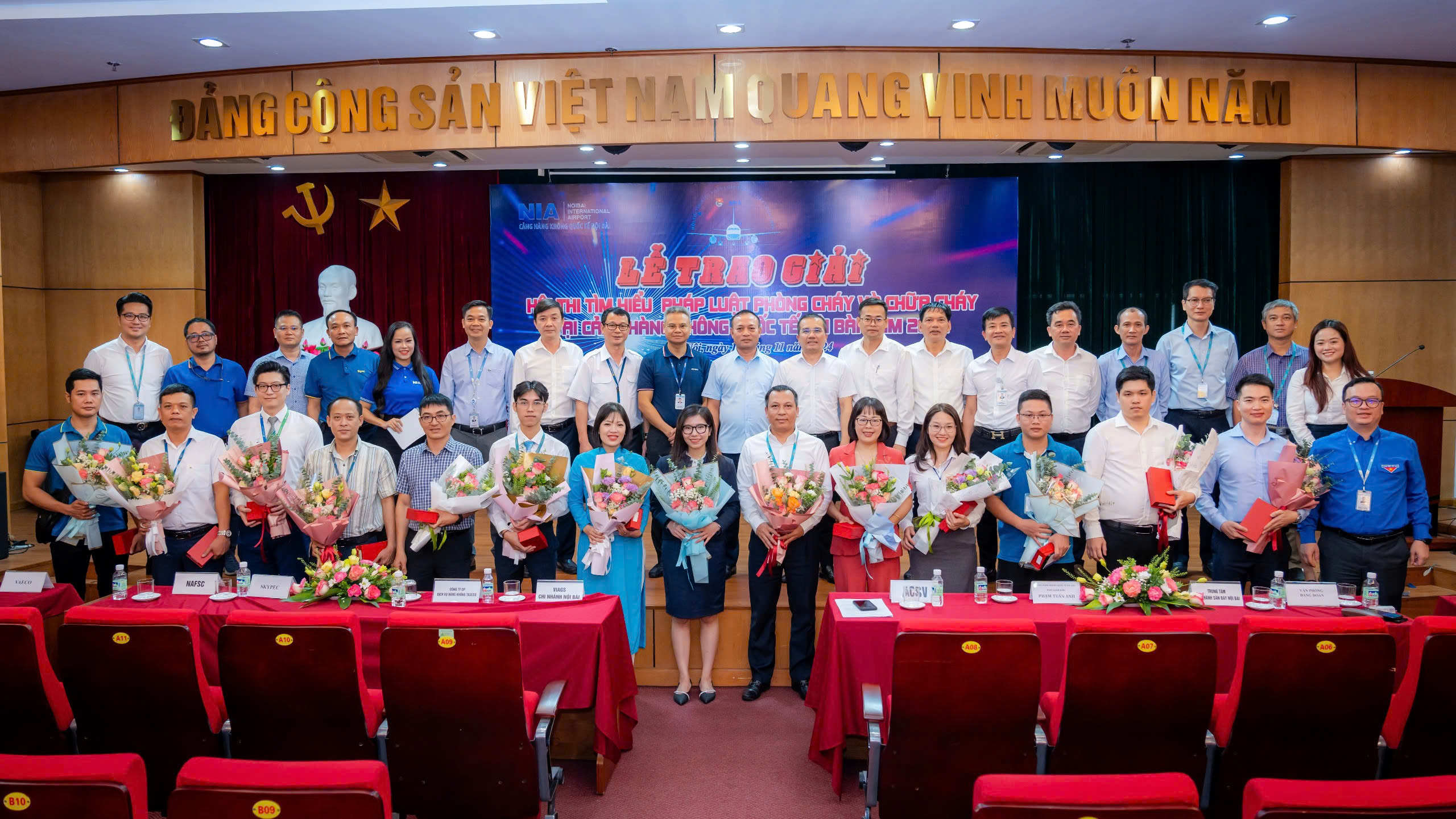 Cảng HKQT Nội Bài trao giải Hội thi trực tuyến “Tìm hiểu pháp luật Phòng cháy chữa cháy”|LOCAL_PATH:crawled_data/images/featured_5f0c17e45f02.jpg
