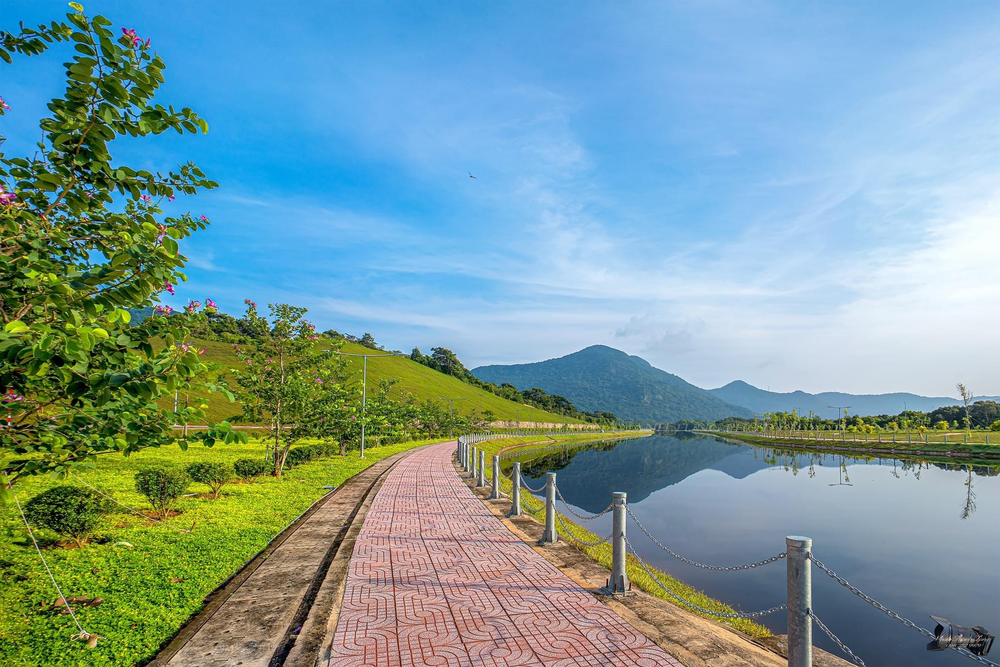 Thông báo V/v: kết quả chào giá "Cung cấp dịch vụ thu gom, vận chuyển và xử lý chất thải nguy hại tại Cảng hàng không Côn Đảo"|LOCAL_PATH:crawled_data/images/featured_60c177f6a8f9.JPG