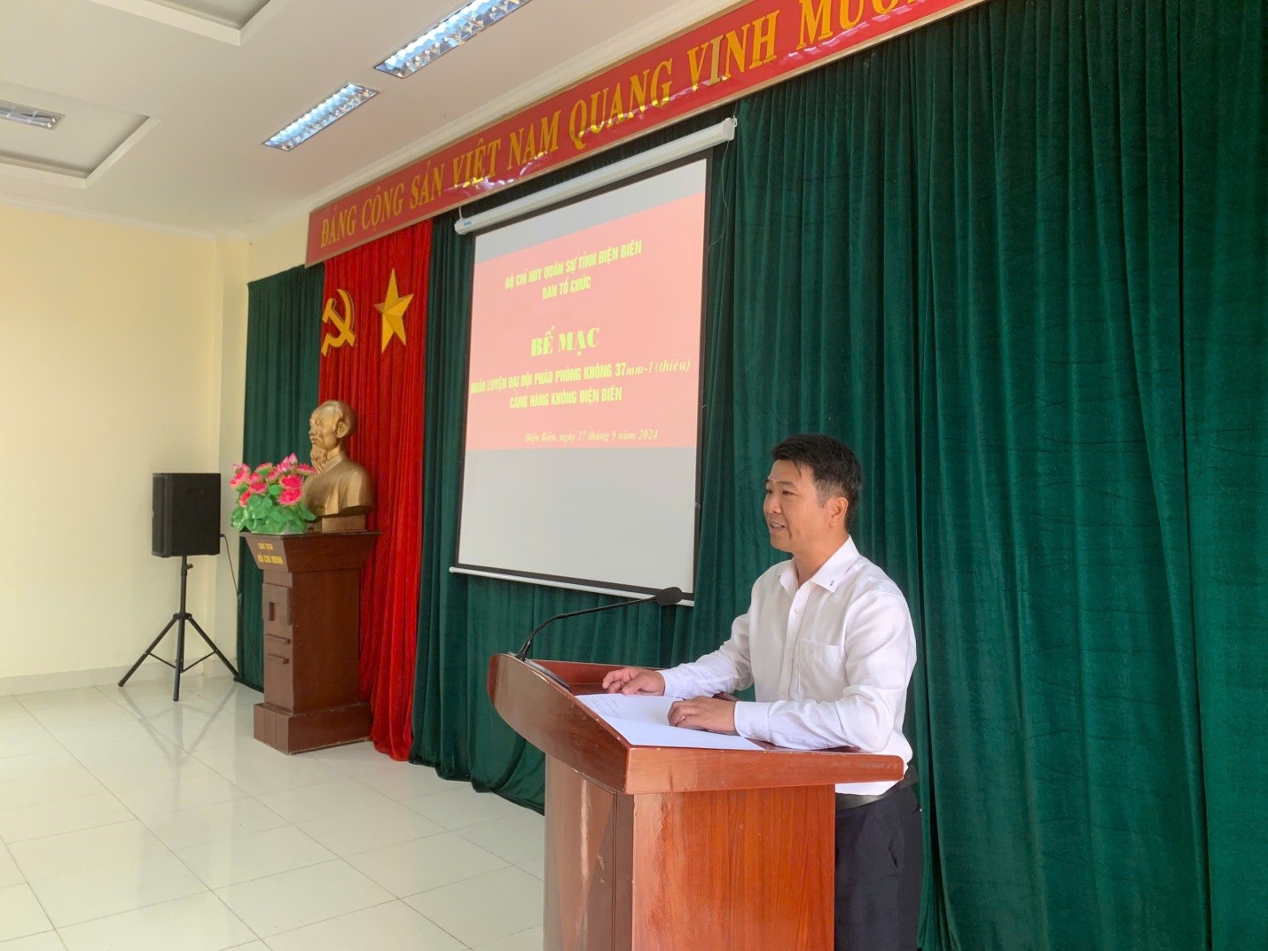 Cảng hàng không Điện Biên phối hợp với Bộ CHQS tỉnh Điện Biên tổ chức Huấn luyện cho lực lượng dân quân tự vệ năm 2024|LOCAL_PATH:crawled_data/images/featured_6309b3accdb3.jpg
