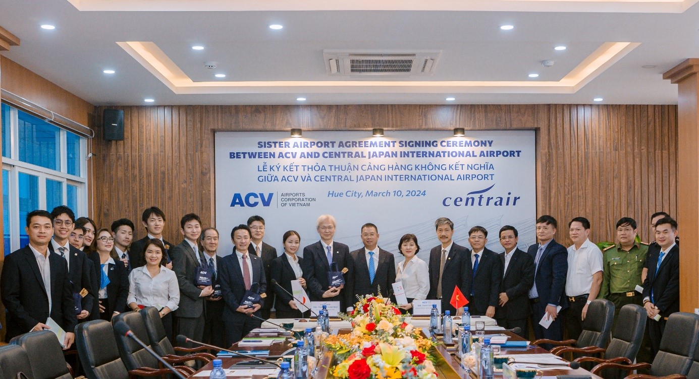 Airports Corporation of Vietnam and Central Japan International Airport Establish Sister Airport Cooperation|LOCAL_PATH:crawled_data/images/featured_639216d1b552.jpg