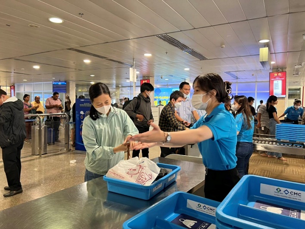 Cảng HKQT Tân Sơn Nhất chuẩn bị các phương án phục vụ cao điểm Tết Nguyên Đán 2023|LOCAL_PATH:crawled_data/images/featured_68136dfcedf4.png