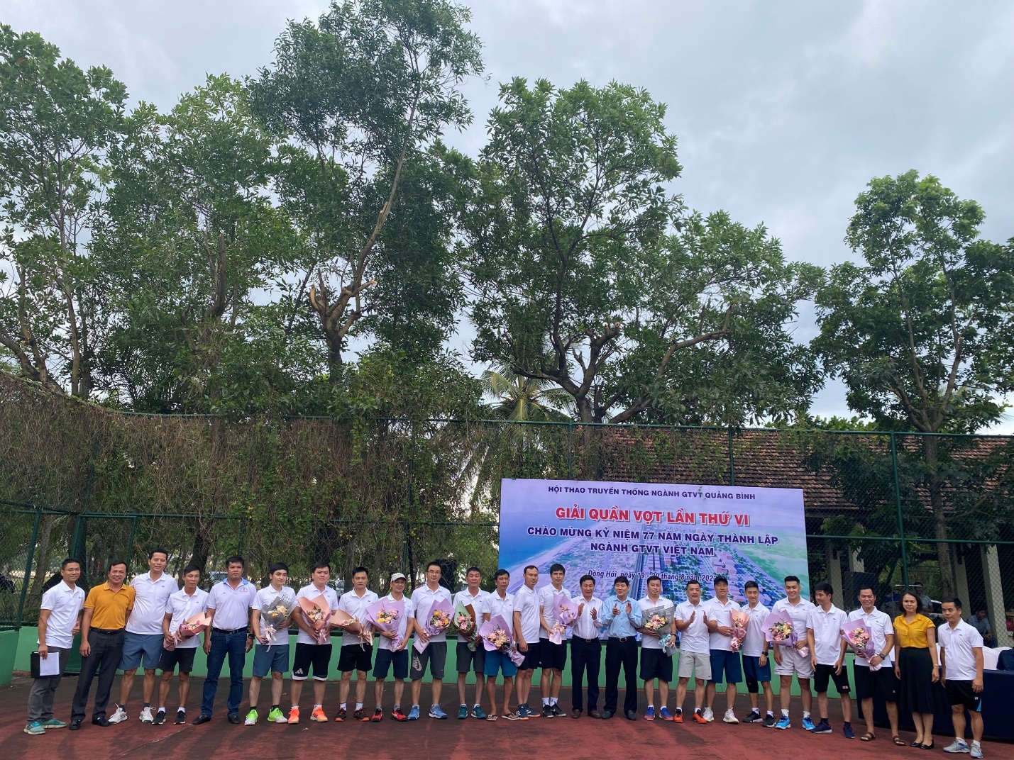 Cảng hàng không Đồng Hới tham gia hội thao truyền thống Công đoàn ngành giao thông vận tải tỉnh Quảng Bình lần thứ XXIII.|LOCAL_PATH:crawled_data/images/featured_6e7d8dacd4d2.jpg
