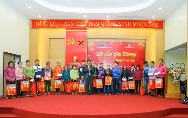 Tết ấm yêu thương với các hoạt động từ thiện của Cảng HKQT Nội Bài|LOCAL_PATH:crawled_data/images/featured_6fcf69acbffb.jpg