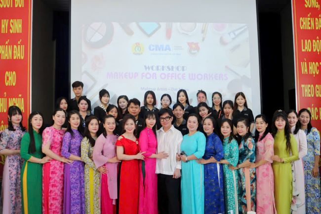 Hoạt động công đoàn cơ sở cảng hàng không Cà Mau tôn vinh vẻ đẹp phụ nữ nhân ngày 20-10-2024|LOCAL_PATH:crawled_data/images/featured_799e7189c035.jpg
