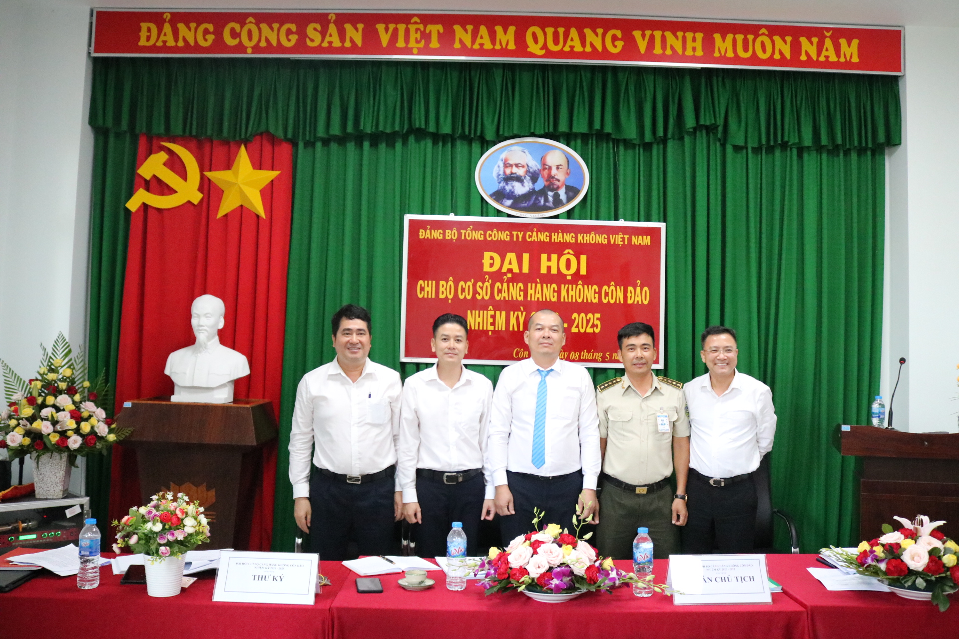 ĐẠI HỘI CHI BỘ CẢNG HÀNG KHÔNG CÔN ĐẢO  NHIỆM KỲ 2020 - 2025|LOCAL_PATH:crawled_data/images/featured_7fdfba268cc9.JPG