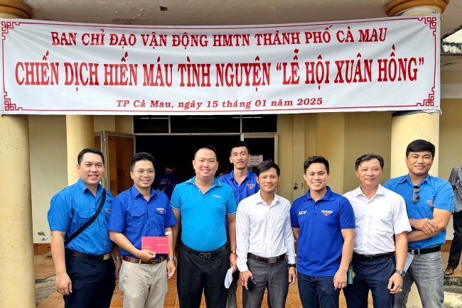 ĐOÀN THỂ THAM GIA CHIẾN DỊCH LỄ HỘI XUÂN HỒNG 2025|LOCAL_PATH:crawled_data/images/featured_8f893a037531.jpg